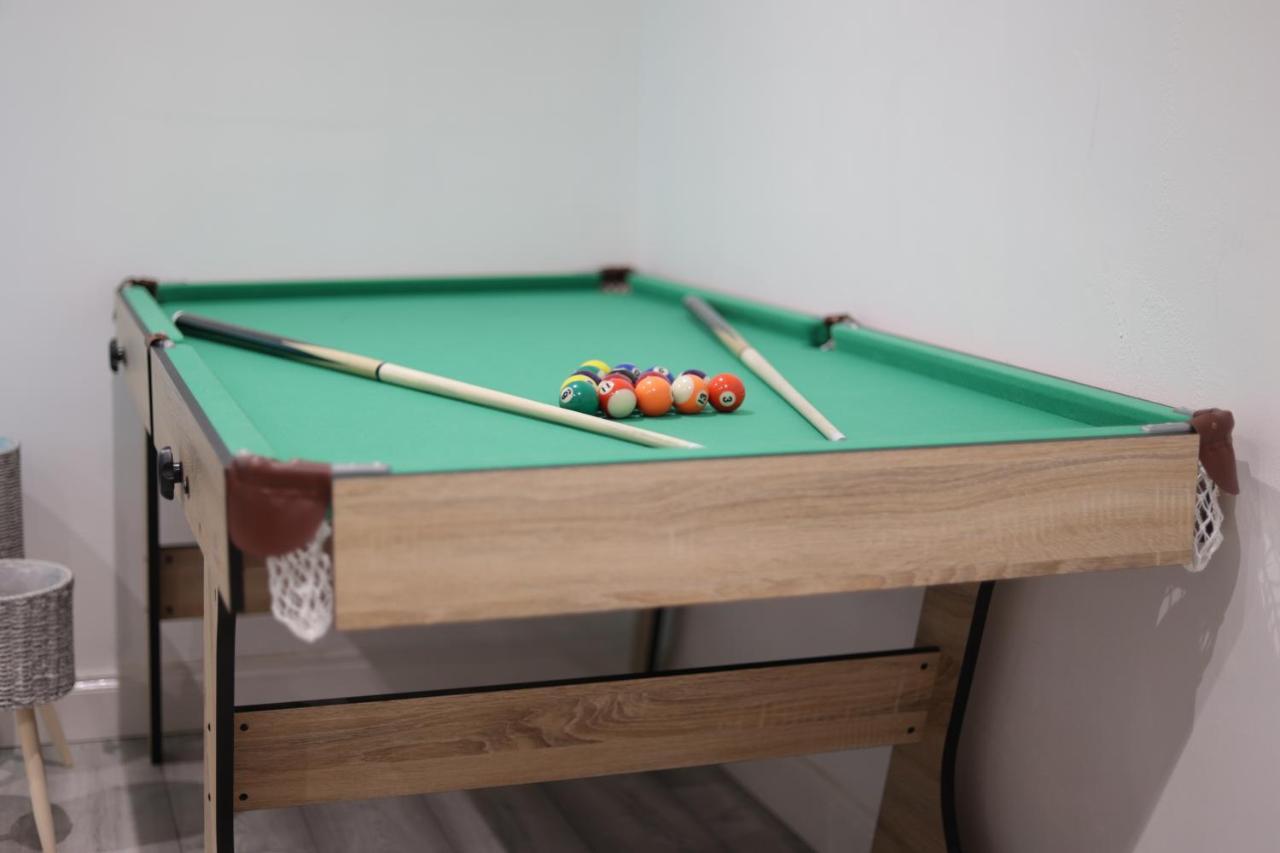 5 Bed Town House Within City Centre And Sleeps Up To 11 With Sky And Netflix Birmingham Extérieur photo