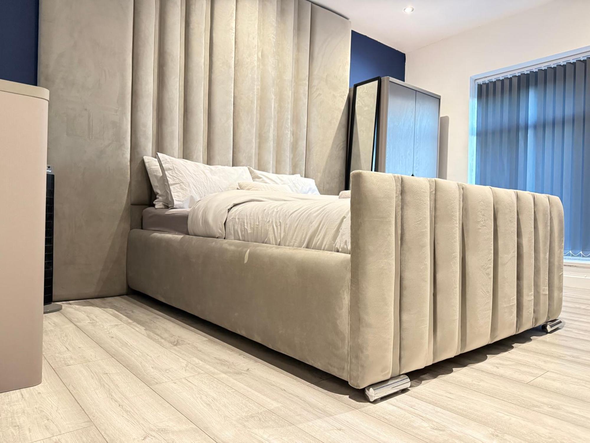 5 Bed Town House Within City Centre And Sleeps Up To 11 With Sky And Netflix Birmingham Extérieur photo
