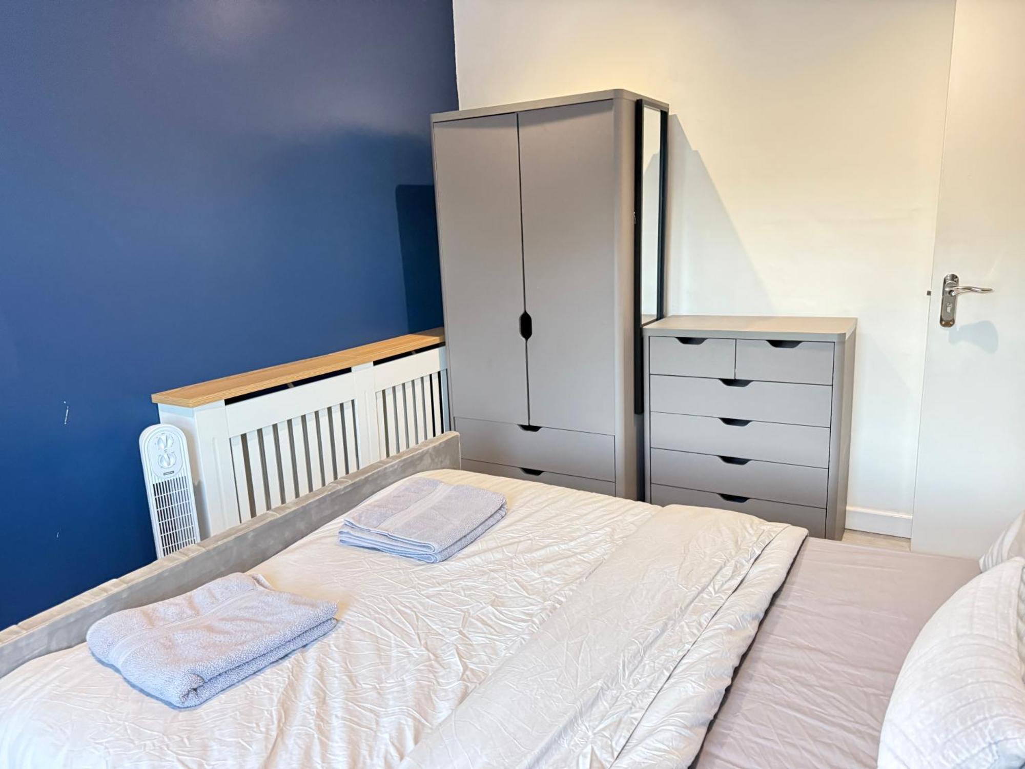 5 Bed Town House Within City Centre And Sleeps Up To 11 With Sky And Netflix Birmingham Extérieur photo