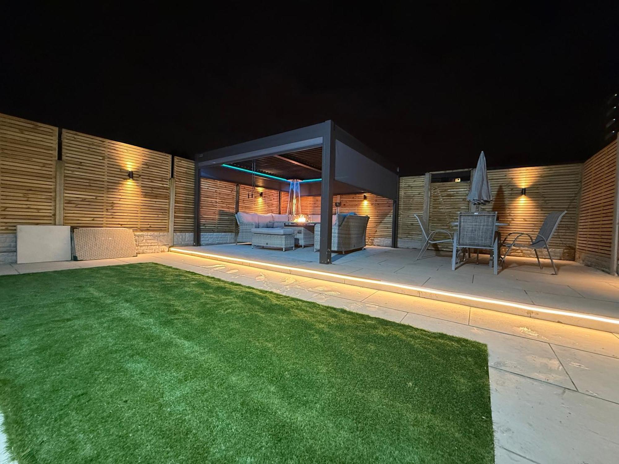 5 Bed Town House Within City Centre And Sleeps Up To 11 With Sky And Netflix Birmingham Extérieur photo